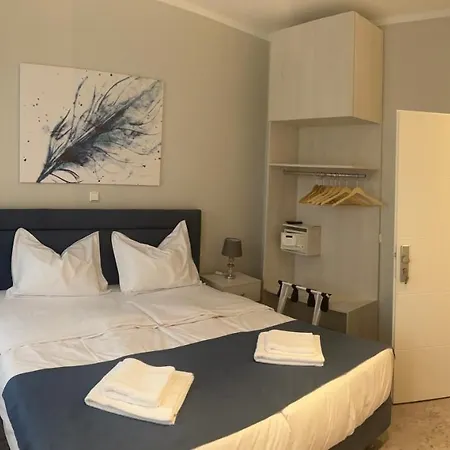 Aneton Garni Herberg *