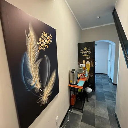 Aneton Garni * Thale